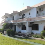 Vera 3*