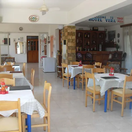 Vera Hotel de apartamente 3*