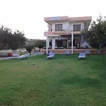 Vera Aparthotel 3*