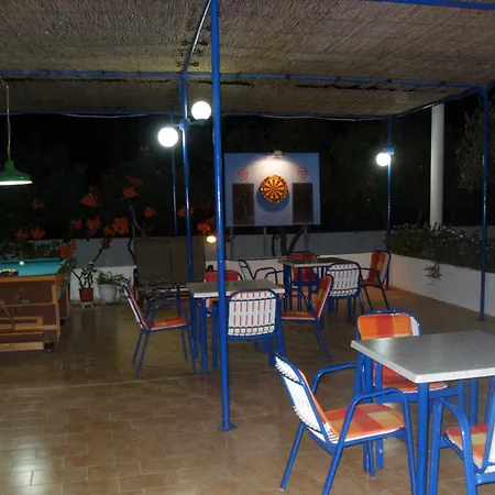 Aparthotel Vera 2*