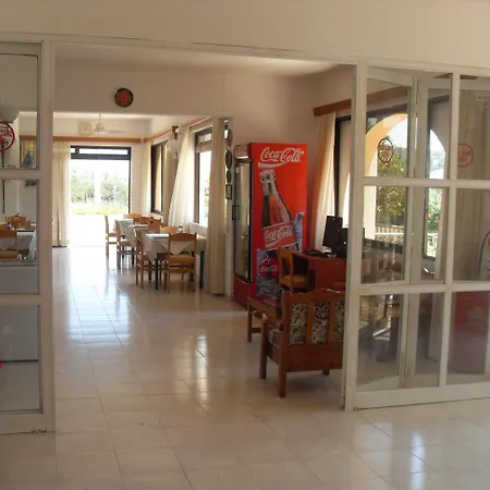 维拉一室公寓 公寓式酒店 法里拉基