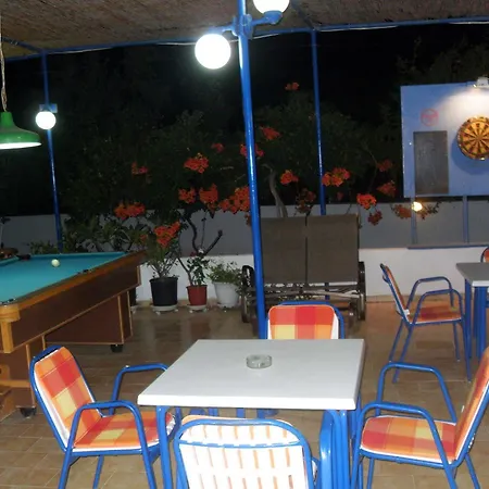 Vera Aparthotel 2*