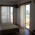 Vera شقة فندقية فاليراكي
